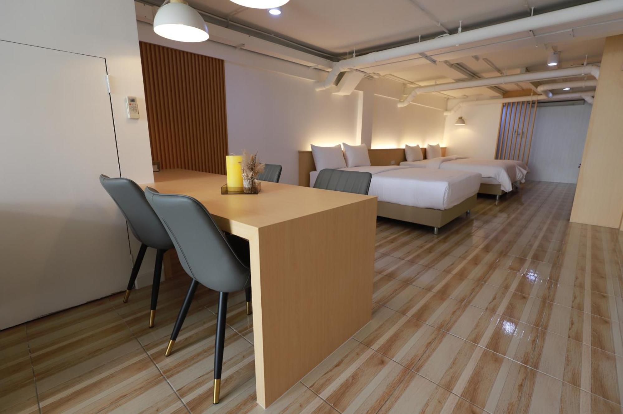 Sovereign Group Hotel At Pratunam Бангкок Экстерьер фото